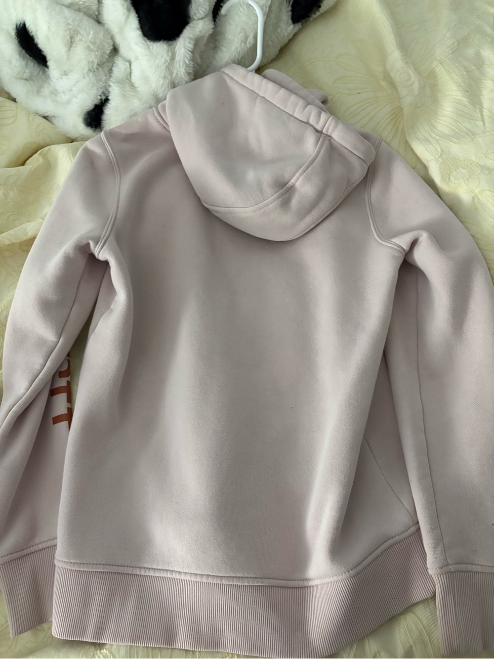 Carhartt Women's Light Dusty Pink Pullover Hoodie with Rust Logo - Picture 2 of 2